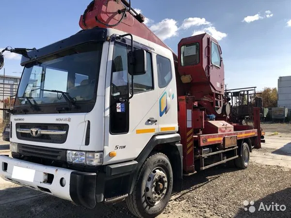 Автовышка Daewoo Novus с АГП HORYONG SKY450