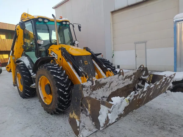 Экскаватор-погрузчик JCB 4CX ECO