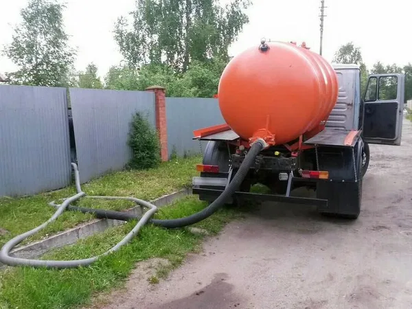 Откачать септик, туалет, биотуалет