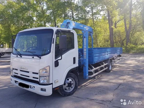 Бортовой грузовик с КМУ ISUZU
