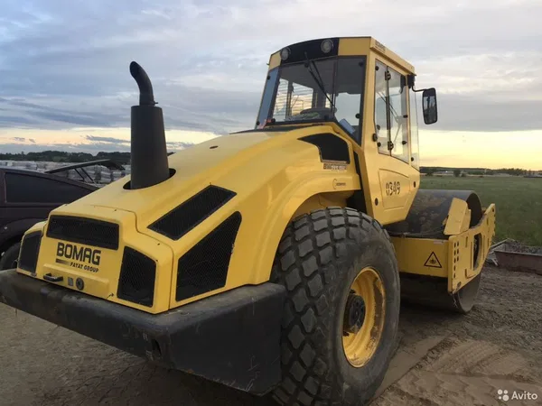 Аренда катка грунтового Bomag 6 - 15 тонн
