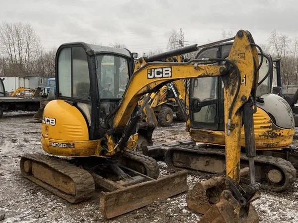 Аренда миниэкскаватора JCB 8035
