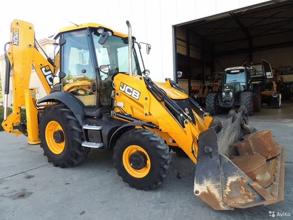 Уборка снега экскаватор-погрузчик jcb 3cx