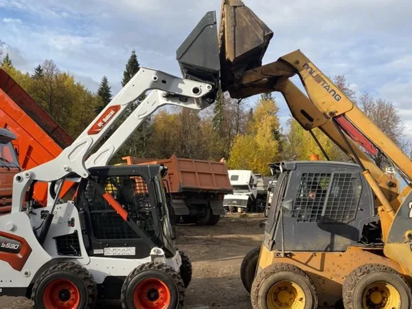 Услуги минипогрузчика