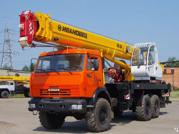 Услуги автокрана Орехово-Зуево 25т стрела 31м 6x6