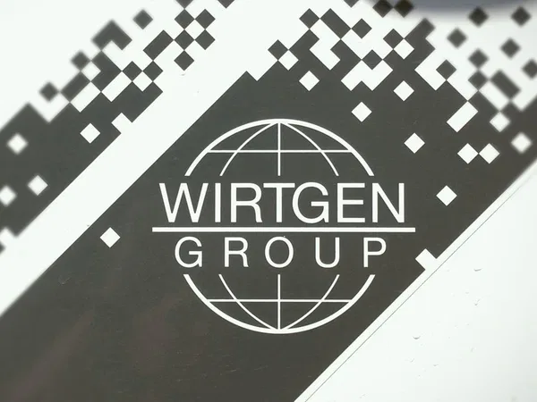 Аренда дорожной Фрезы Wirtgen в Москве от 0.6 до 2