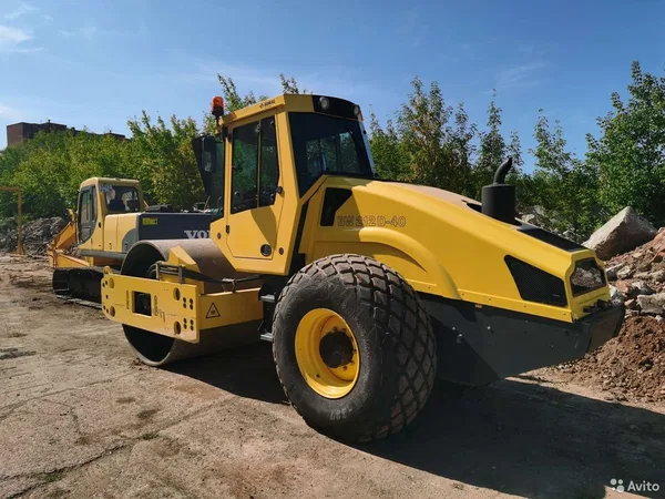 Грунтовый каток bomag 212D-40 услуги, аренда