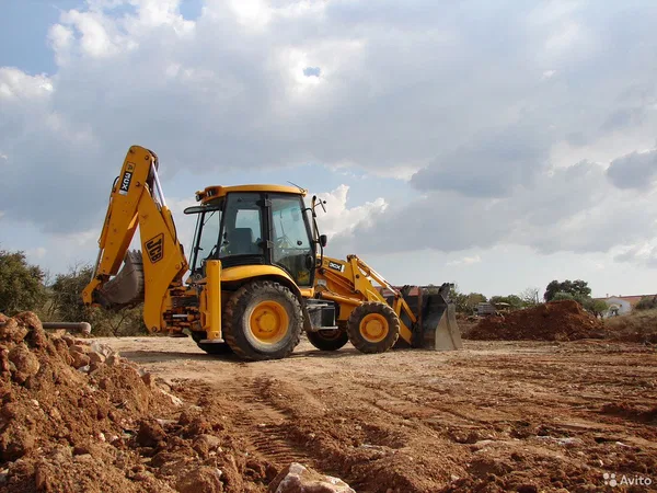 Аренда экскаватора погрузчика JCB