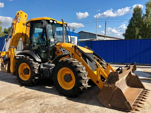Услуги экскаватора погрузчика JCB / аренда JCB