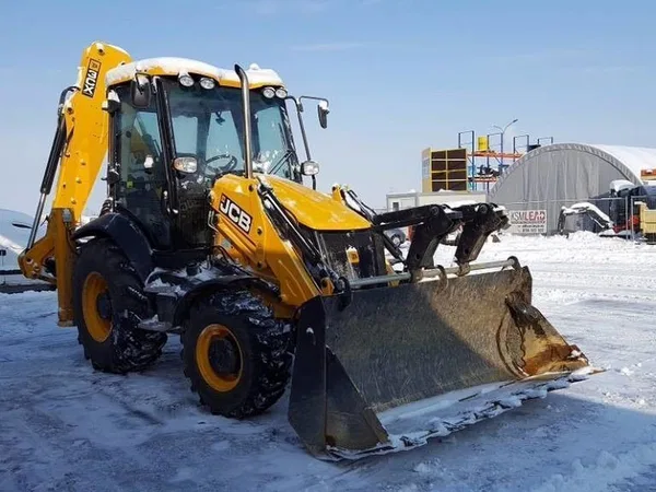 Чистка уборка погрузка снега, трактор JCB, 24 часа