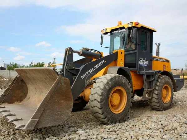 Фронтальный погрузчик Mitsuber ML333R