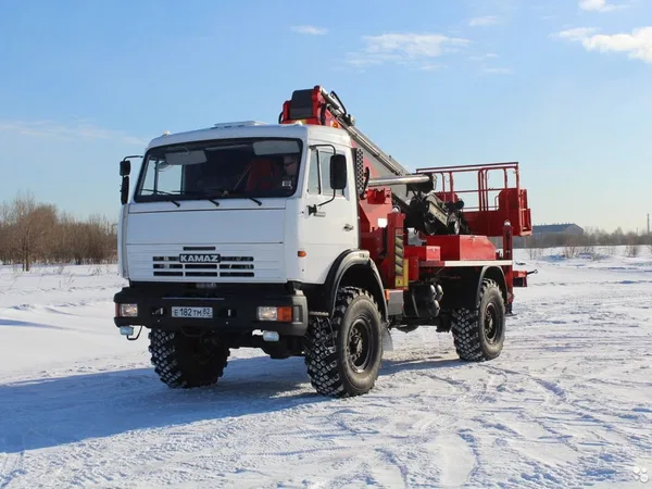 Аренда Автовышка вездеход 30 метров
