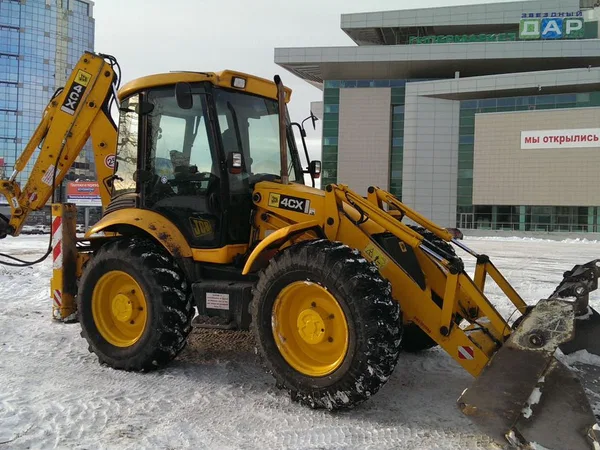 Аренда Экскаватора-погрузчика JCB 4cx