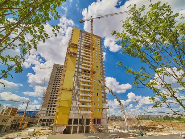 Аренда башенных кранов Liebherr