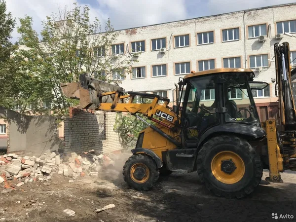 Аренда экскаватора-погрузчика