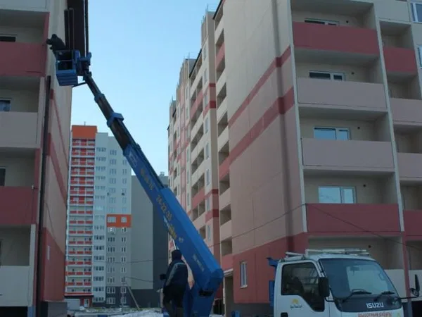 Услуги Автовышки 15 - 25 м, экскаватора погрузчика