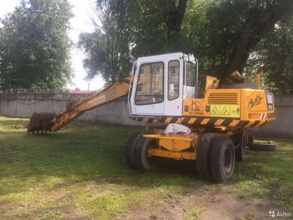 Аренда колёсного экскаватора liebherr