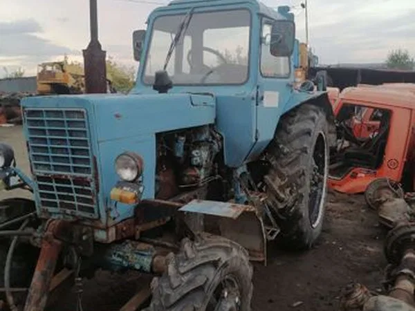 Трактор МТЗ Беларус 82