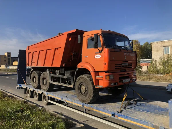 Самосвал Камаз 65222