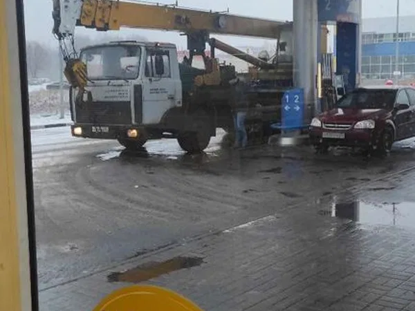 Аренда услуги автокрана 25тн/28м