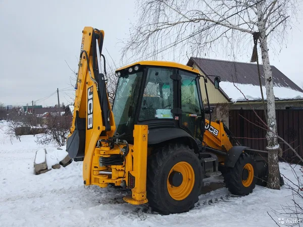 Аренда экскаватора-погрузчика CAT, JCB