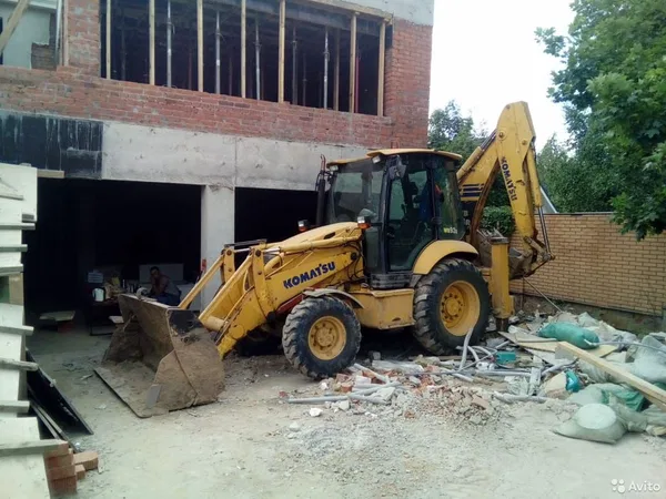 Аренда экскаватора-погрузчика komatsu WB93