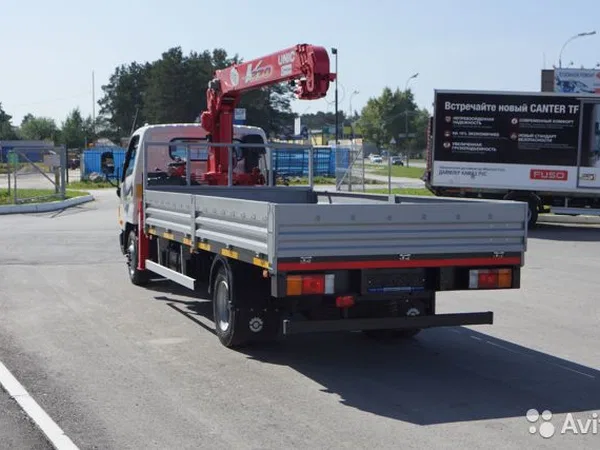 Бортовой грузовик с КМУ Hyundai HD78