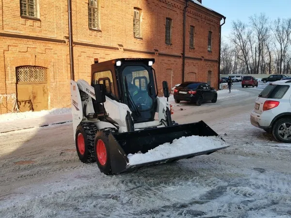 Услуги, аренда минипогрузчика. Уборка, вывоз снега