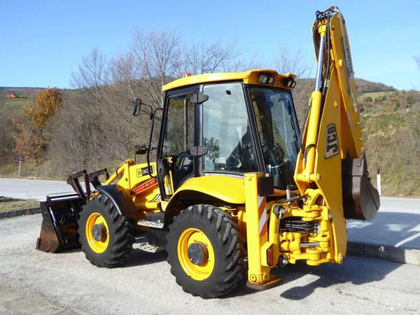 Аренда экскаваторов-погрузчиков JCB 3CX