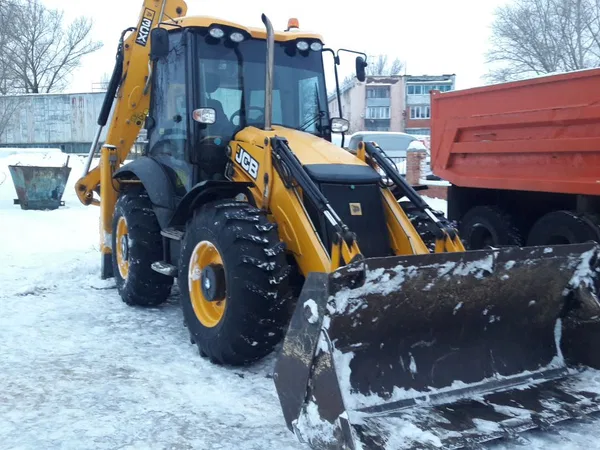 Экскаватор-погрузчик JCB 3CX