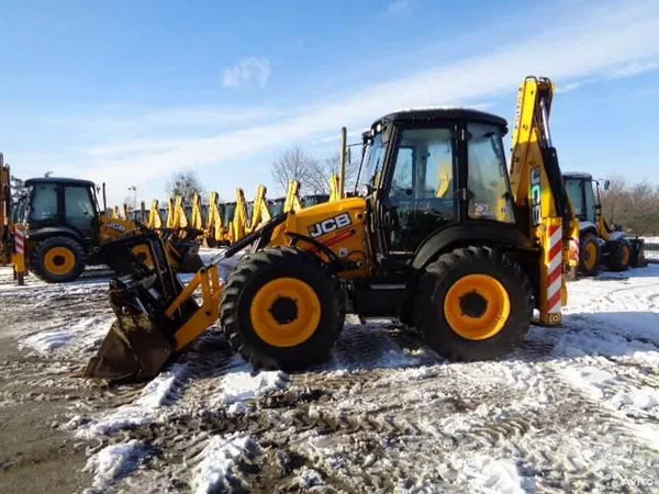 Аренда экскаватора-погрузчика JCB 4CX ECO