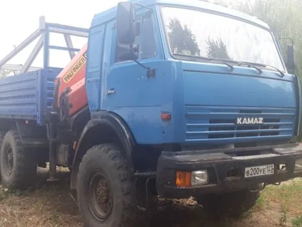 Бортовой грузовик с КМУ КамАЗ 43118 с КМУ Palfinger