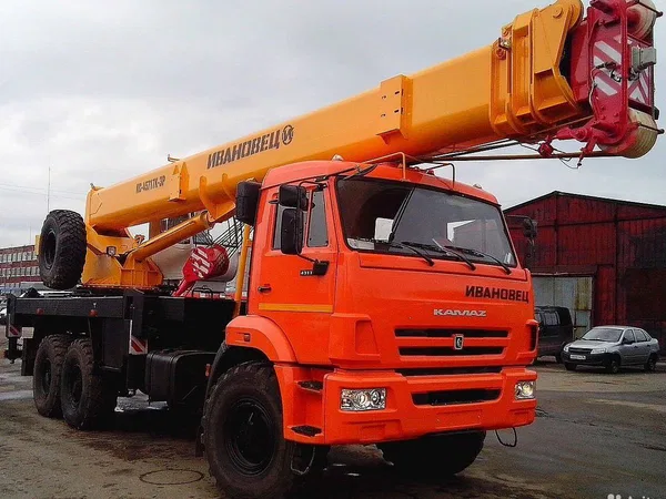 Аренда Автокрана 25тн 28-33м Вездеход