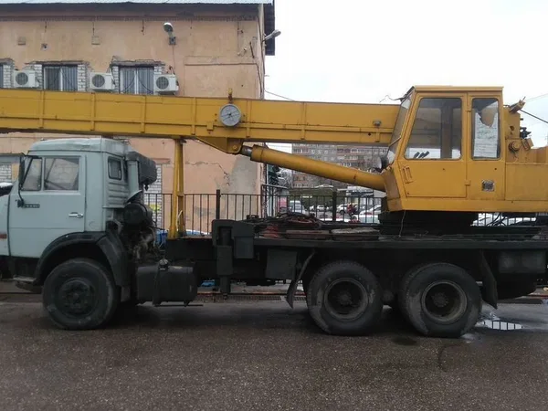 Услуга аренда спецтехники Автокран 25т.-21 м