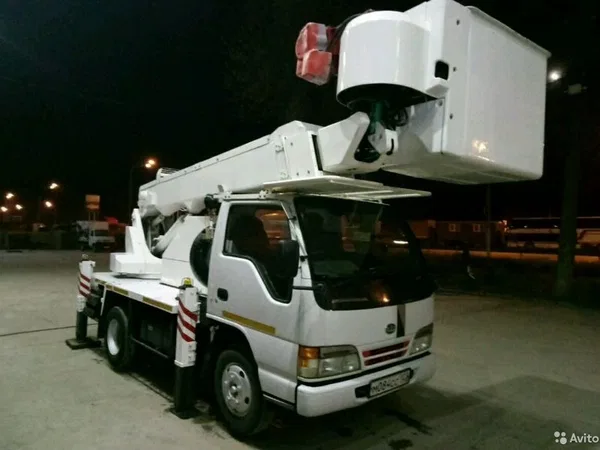 Услуги мехруки Аренда автовышки 17 метров