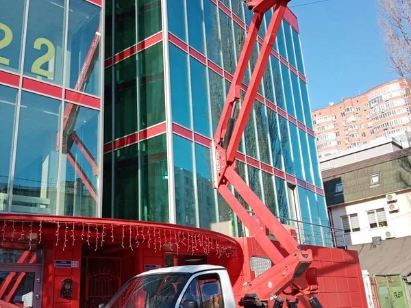 Автовышка услуги (24м. Комбинир. 18,22м.телескоп.)