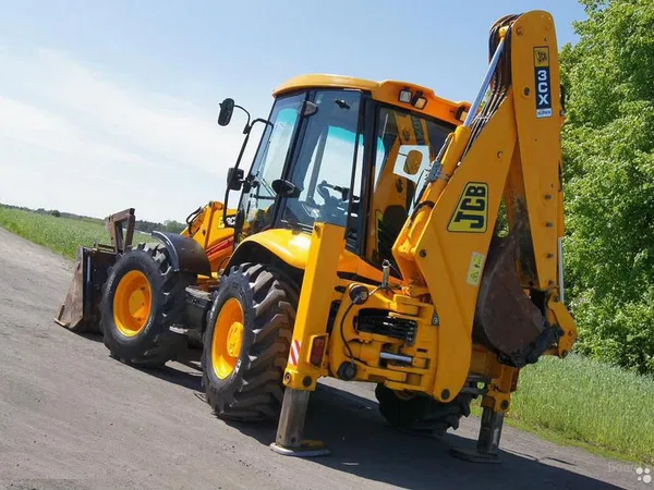 Аренда Экскаватора-погрузчика JCB3CX+гидромолот