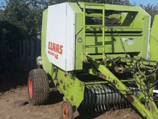 Пресс-подборщик Claas Rollant 46