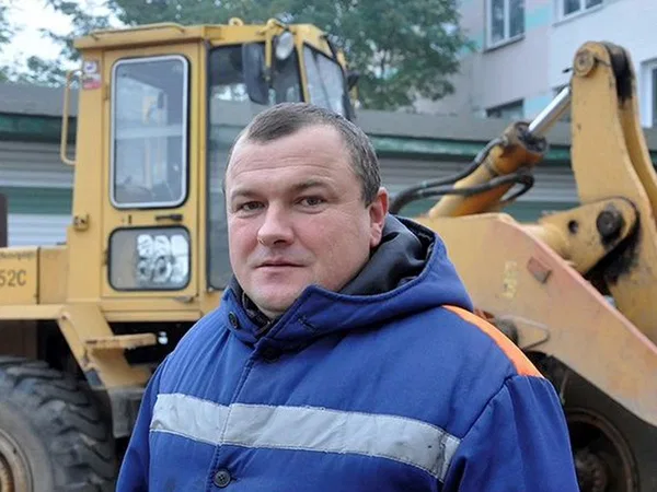 Экскаватор погрузчик Камаз Бобкет Автокран Ямобур