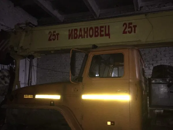Услуги автокрана 25 тонн