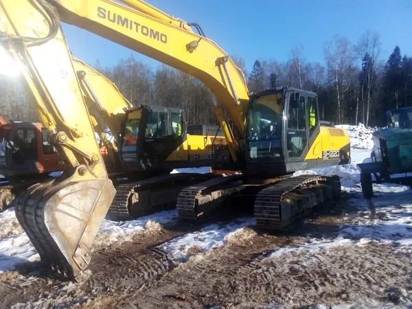 Гусеничный экскаватор Sumitomo 220