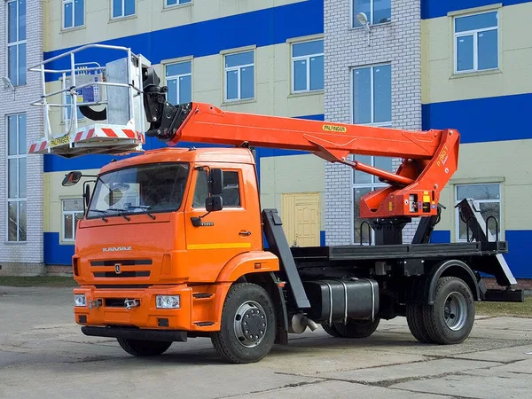Средневысотная автовышка Камаз АГП-22, 14-60м
