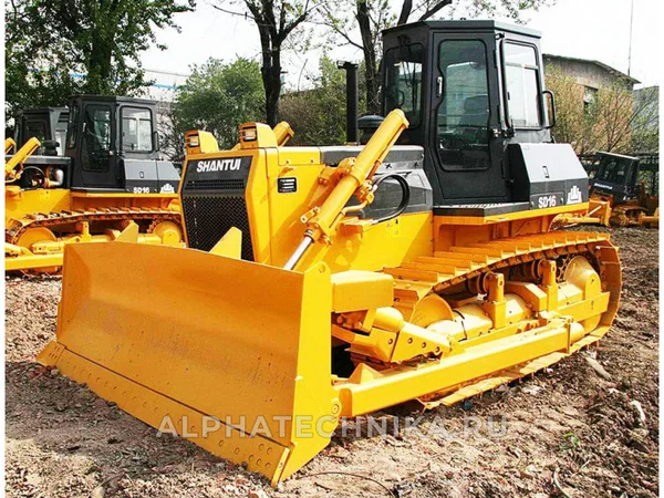 Средний бульдозер Shantui SD16