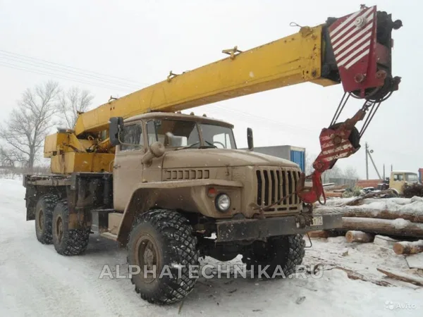 Автокран ИВАНОВЕЦ КС-35714 Вездеход (14 тонн)