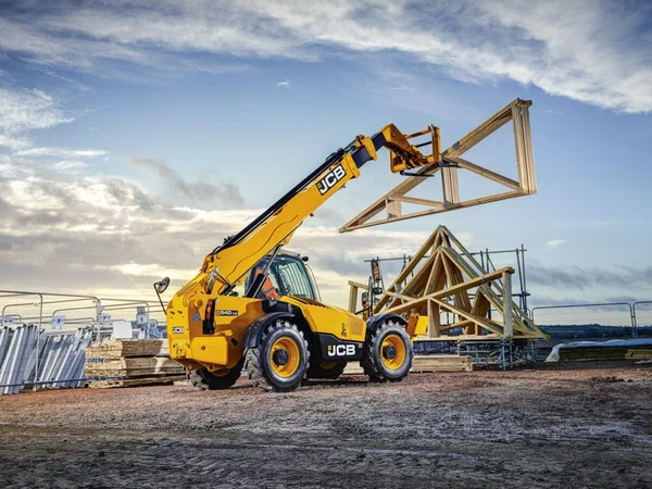 Телескопический погрузчик                                                     JCB                                                 540-140/540-170