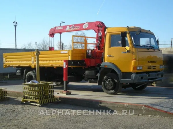 Манипулятор Камаз UNIC (3/5 тонн)