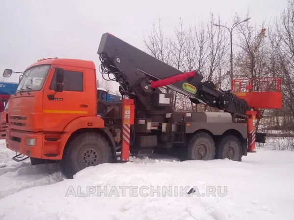 Средневысотная автовышка Камаз 6x6, 40 метров (Вездеход)
