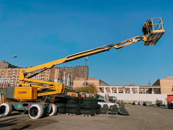 Средневысотная автовышка Haulotte HA26 RTJ PRO коленчатый дизельный подъемник