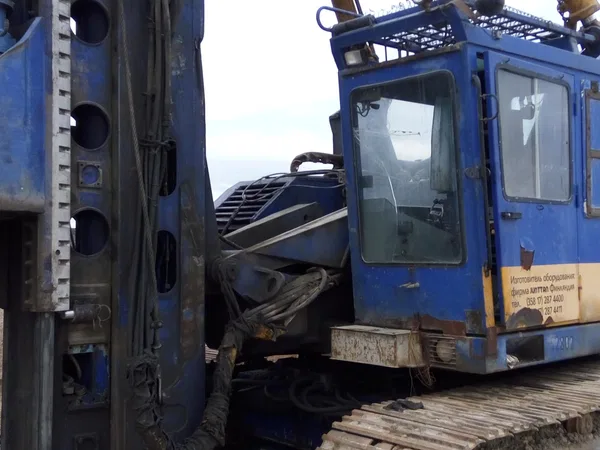 Сваебой                                                     Hitachi                                                 PM-25