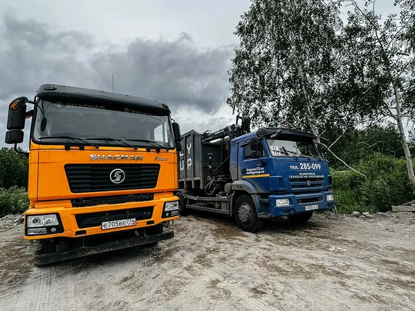 Самосвал SHAANXI F2000